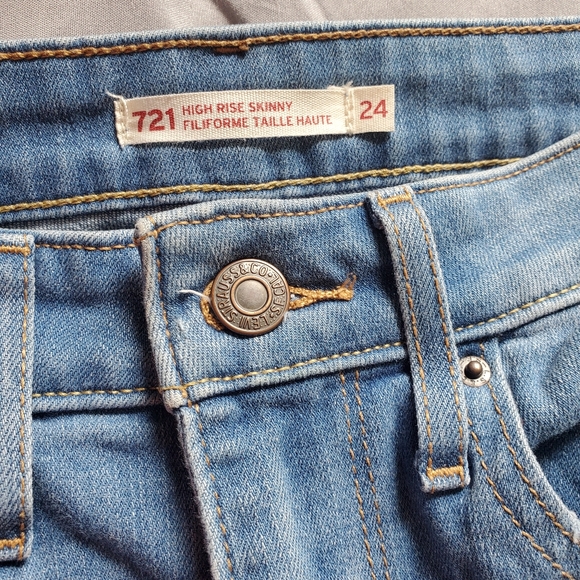 Levi jeans - Picture 1 of 3